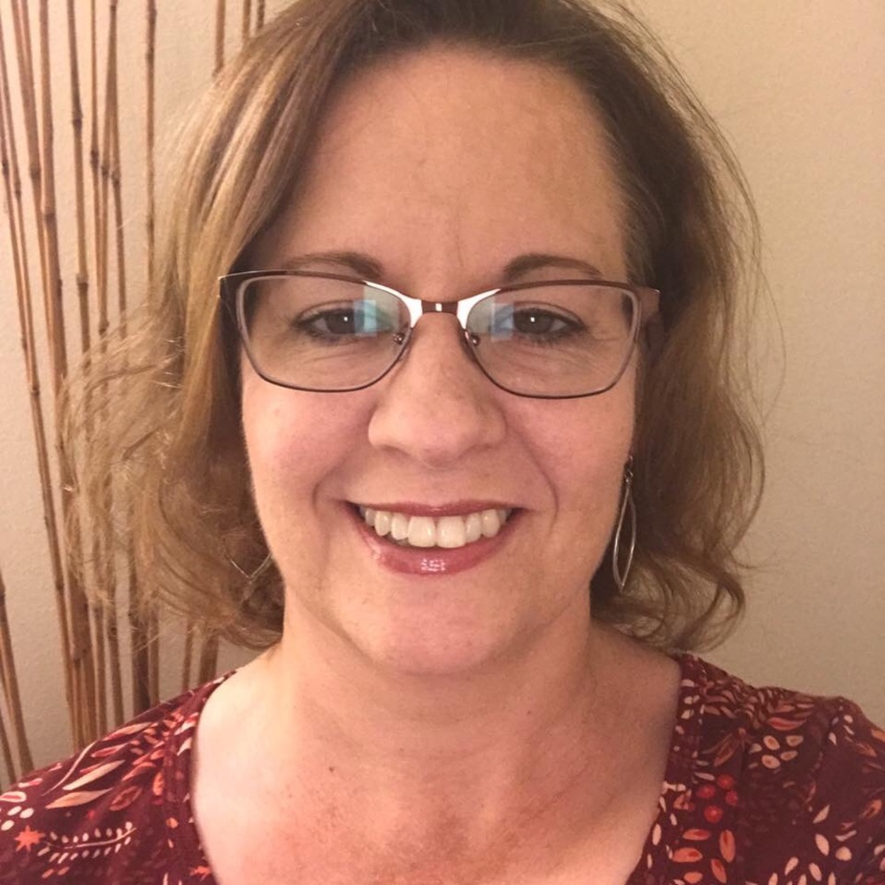 Meet your Posher, Dawnita